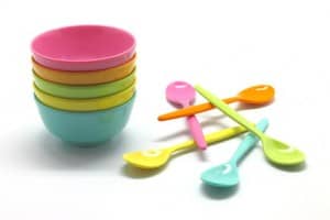 Small plastic bowls and spoons
