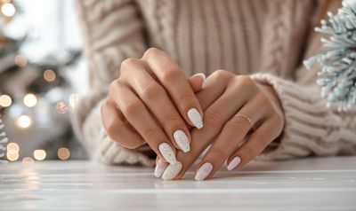 weihnachtliches nageldesign gold luxus